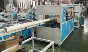 Linea-Extrusora-Caño-PVC-Entubando